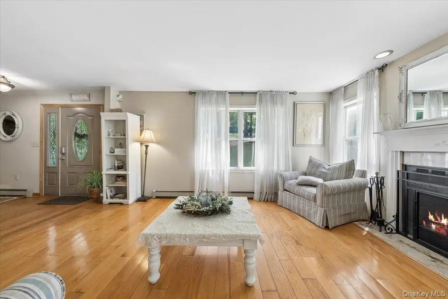 27 Pugsley Parkway, Cortlandt Manor, NY 10567 - #3