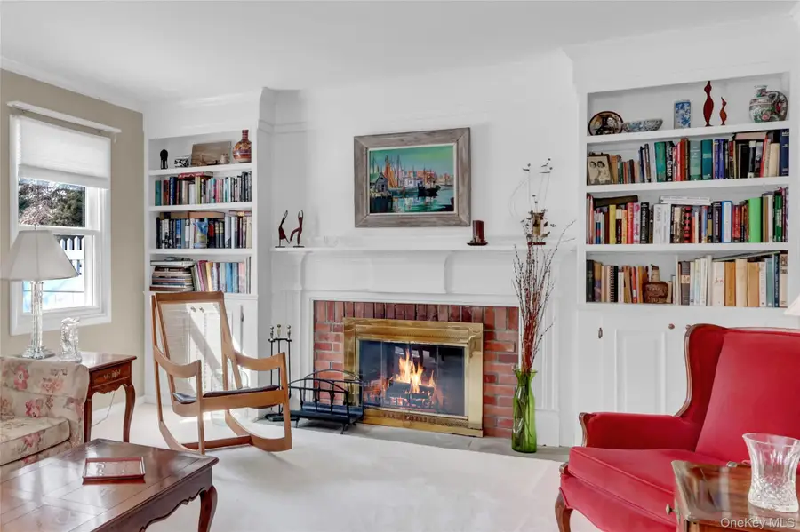 286 Hallock Road, Stony Brook, NY 11790 - #2