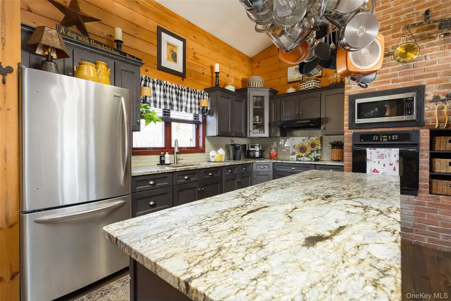 40 Ireland Drive, Poughkeepsie, NY 12603 - #3