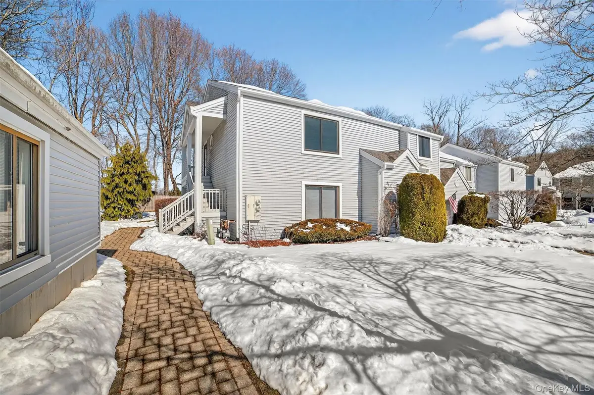 97 Sunfish Landing, Mohegan Lake, NY 10547 - #1