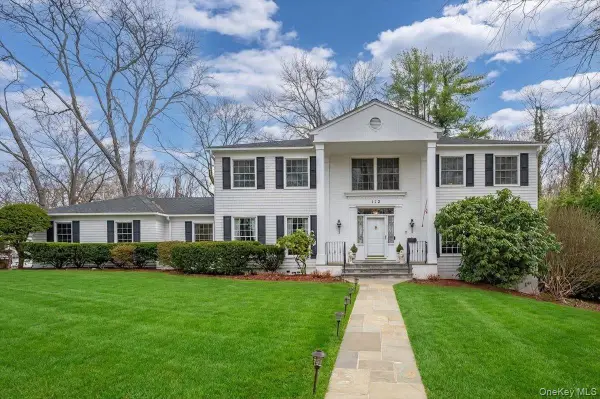 112 Barton Road, White Plains, NY 10605