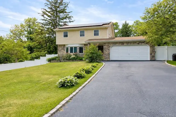 132 Midwood Avenue, Nesconset, NY 11767