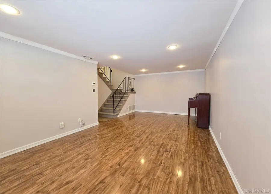 107 Glen Hollow Drive, Port Jefferson Station, NY 11776 - #3