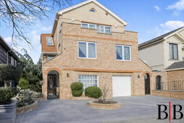 215 Arkansas Drive, Brooklyn, NY 11234