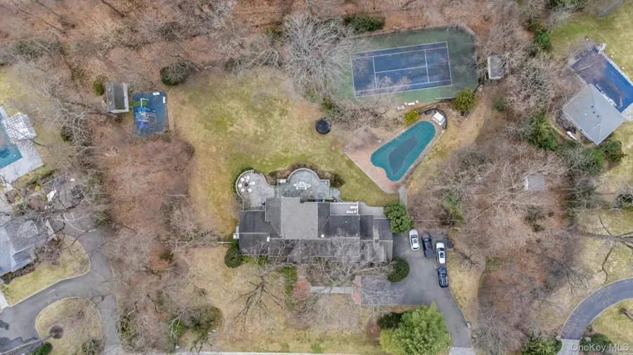 32 Old House Lane, Port Washington, NY 11050 - #3