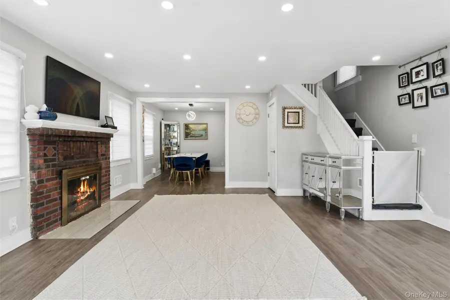 167 Beach 3rd Street, Far Rockaway, NY 11691 - #2