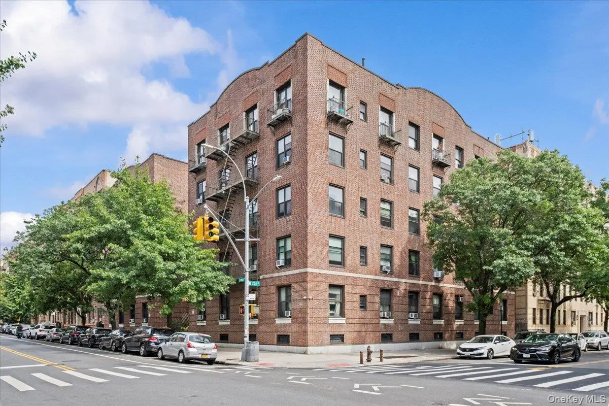 117 Seaman Avenue #4C, New York, NY 10034 - #1