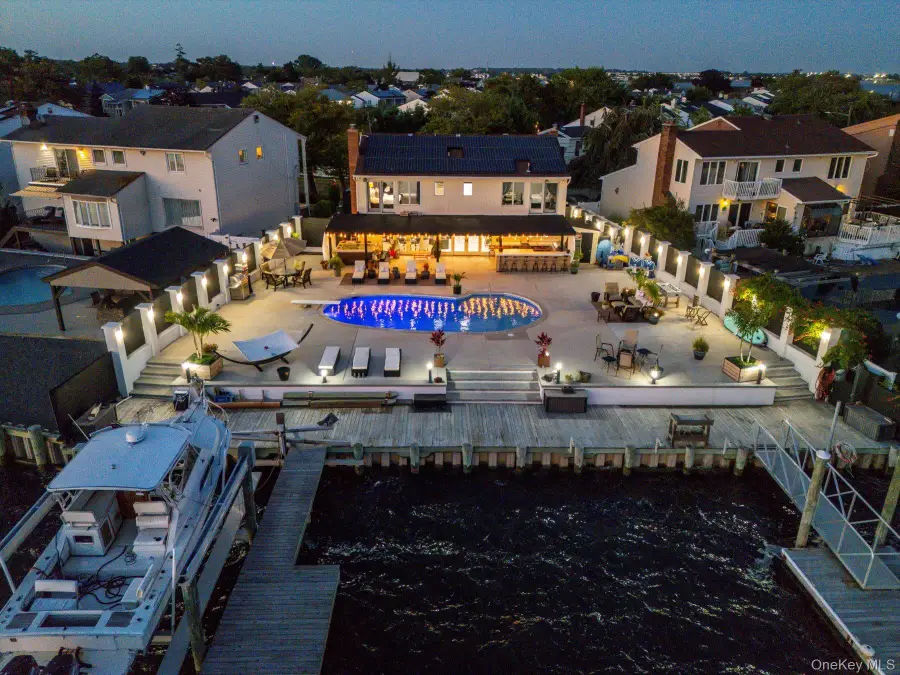 3600 Bertha Drive, Baldwin Harbor, NY 11510 - #2