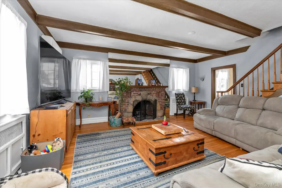 24 Yale Avenue, Hewlett, NY 11557 - #3