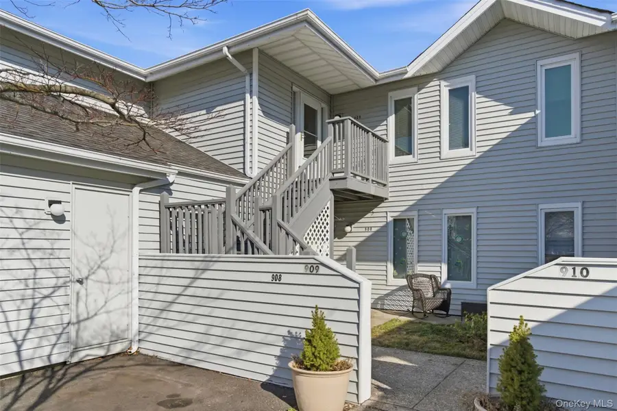 909 Fenway Road, Saint James, NY 11780 - #2