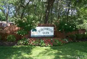 6 Glen Hollow #A33, Brookhaven, NY 11742