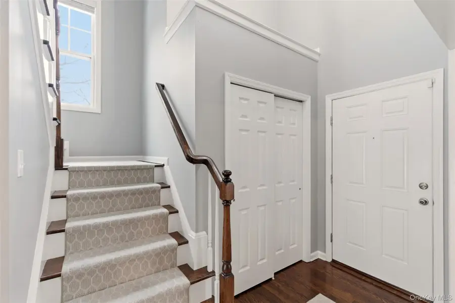 30 Rancher Place, Huntington, NY 11743 - #2