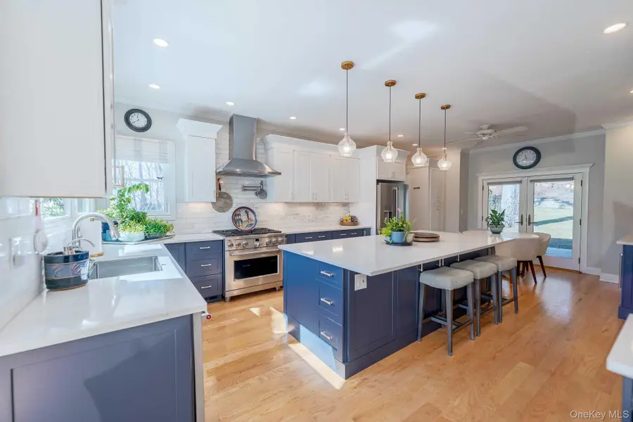 5 Ocean Avenue, Northport, NY 11768 - #3