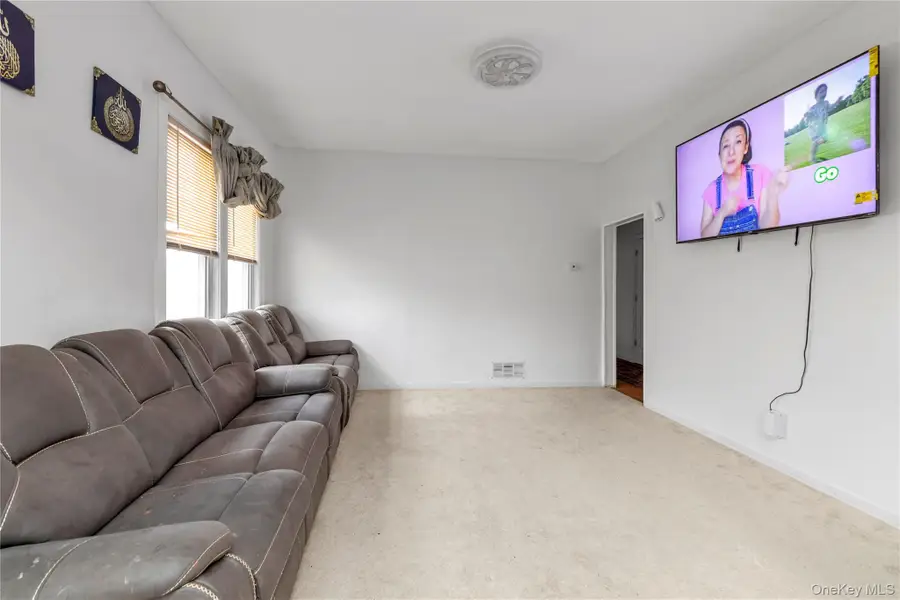 47 Murray Hill Street, Elmont, NY 11003 - #3