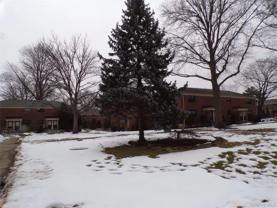 21947 74th Avenue #LOWER, Oakland Gardens, NY 11364 - #2