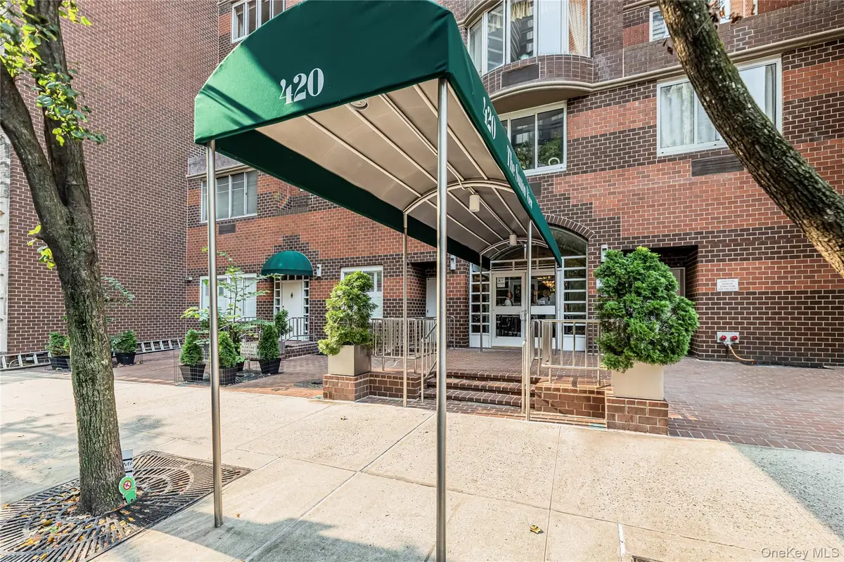 420 E 58th Street #11C, Manhattan, NY 10022 - #1