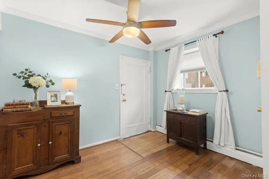 123 Park Avenue #A4, Amityville, NY 11701 - #2