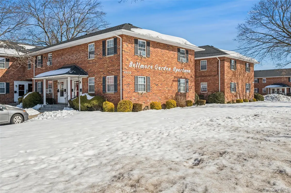 2537 Jerusalem Avenue #2J, North Bellmore, NY 11710 - #1