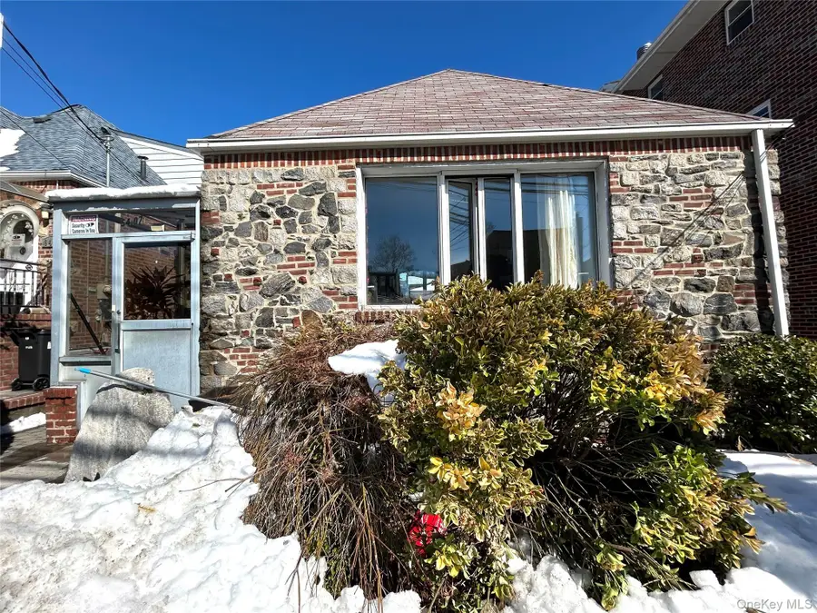 54-07 84th Street, Elmhurst, NY 11373 - #3