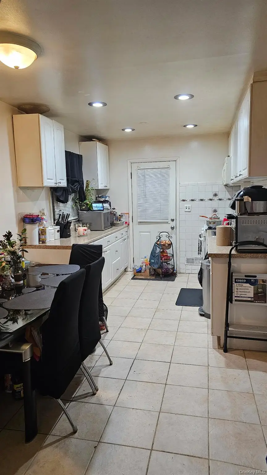 187 Urban Avenue, Westbury, NY 11590 - #2