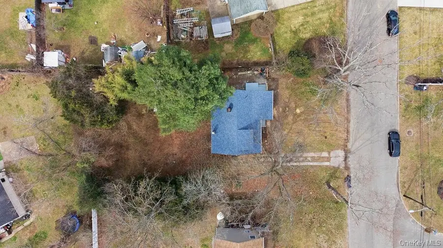 45 Meadowbrook Drive, Brentwood, NY 11717 - #2