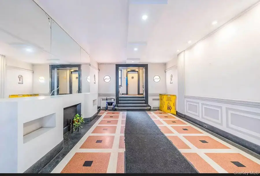 4018 Hampton Street #2D, Elmhurst, NY 11373 - #2