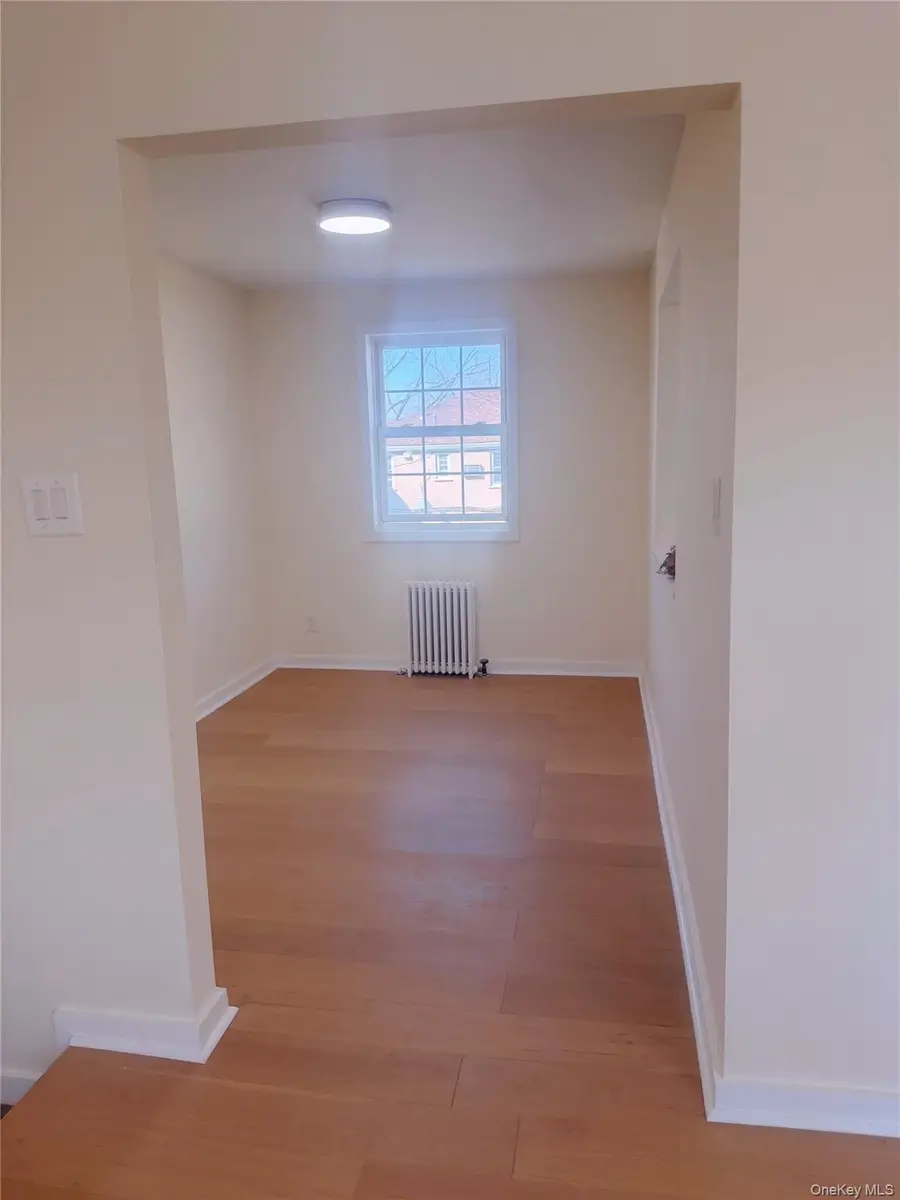 64-11 Springfield Blvd #B, Oakland Gardens, NY 11364 - #3
