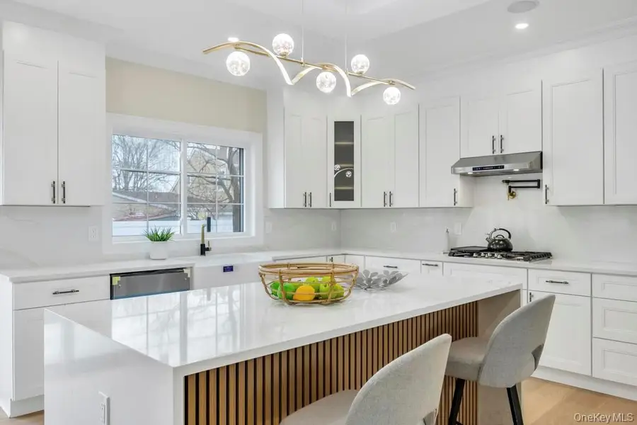 148 Meridian Road, Levittown, NY 11756 - #3