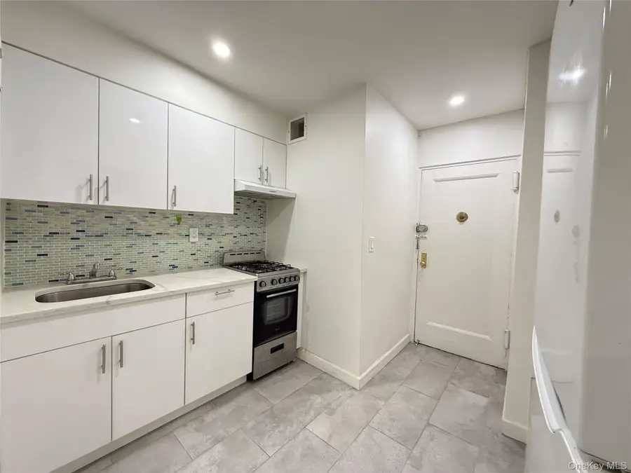 144-35 Sanford Avenue #2C, Flushing, NY 11355 - #2