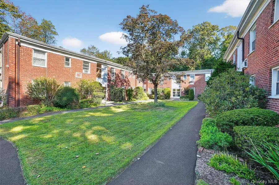 12 Wildwood Road #B20, Hartsdale, NY 10530 - #3