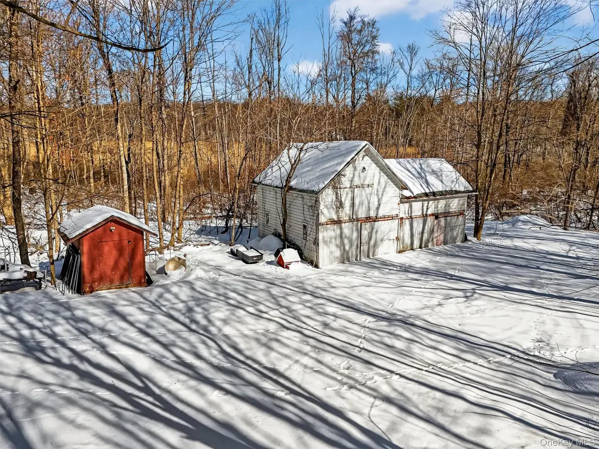 400 Crescent Avenue, Highland, NY 12528 - #1