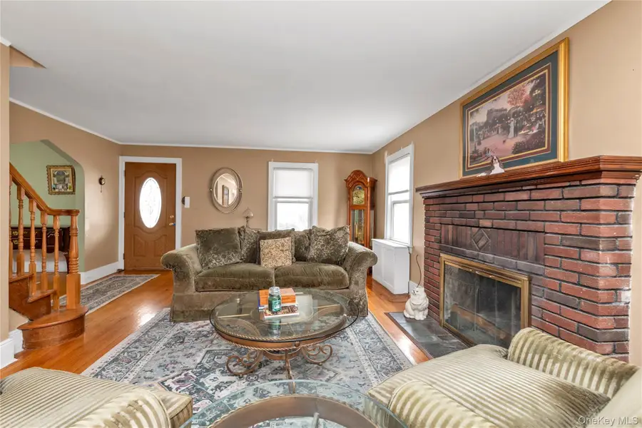 12 Alexine Avenue, East Rockaway, NY 11518 - #2