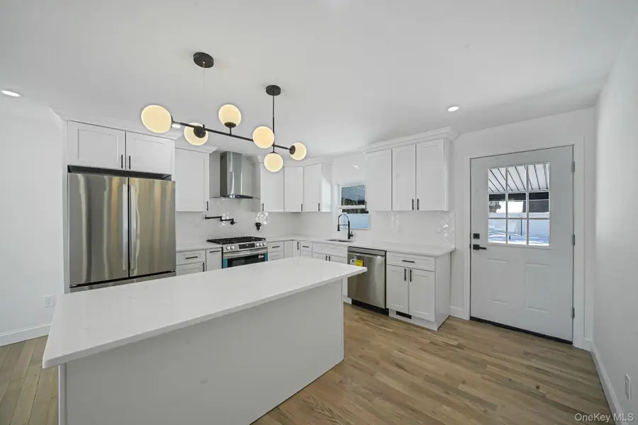 30 Jean Drive, North Babylon, NY 11703 - #3