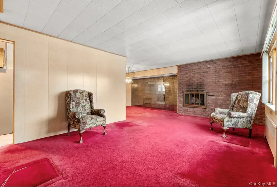 181 Sycamore Avenue, Bethpage, NY 11714 - #2