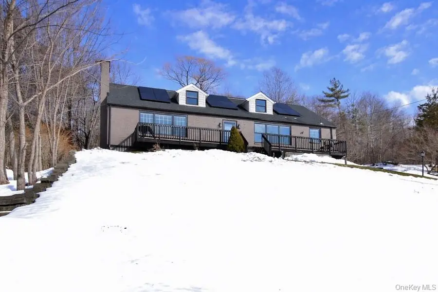 23 Robert Road, Poughkeepsie, NY 12603 - #3