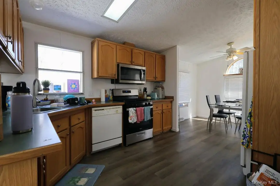 20 Oak St, Wurtsboro, NY 12790 - #1