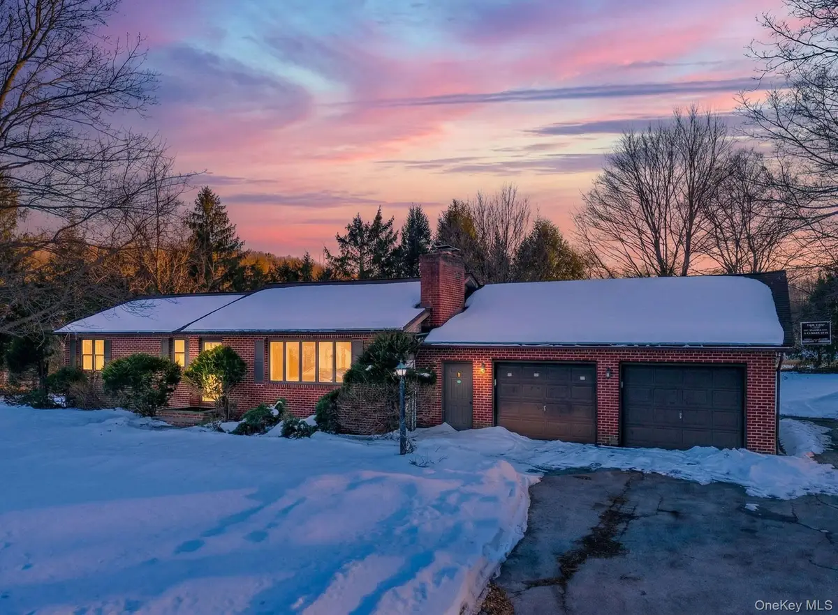 609 New Paltz Road, Highland, NY 12528 - #1