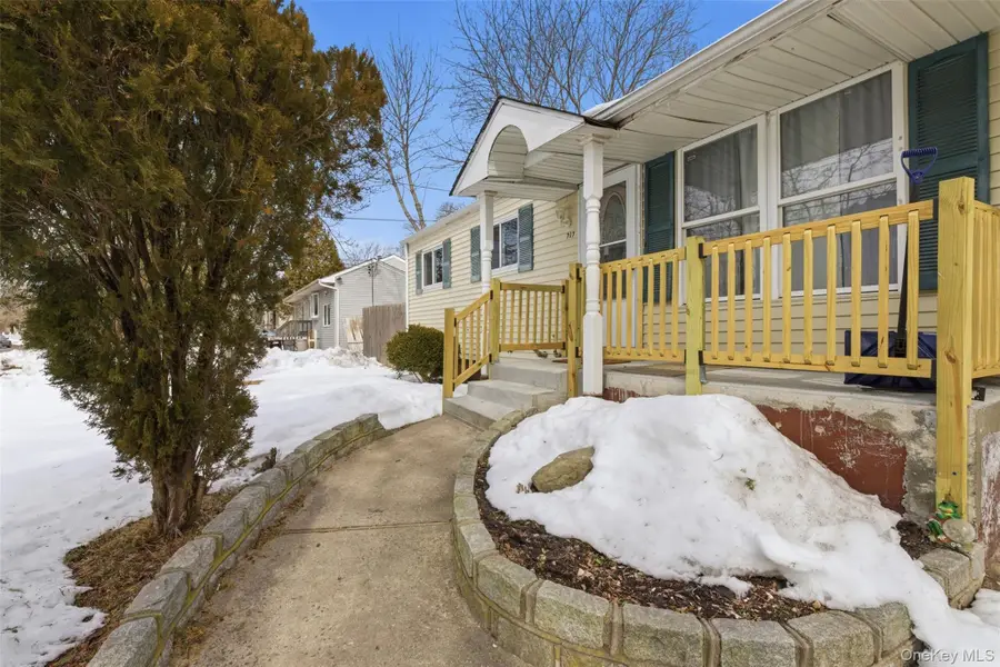 717 Doane Avenue, Bellport, NY 11713 - #3