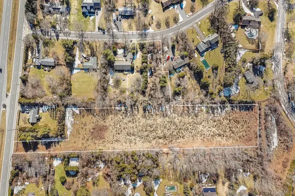 18365 County Road 48, Cutchogue, NY 11935