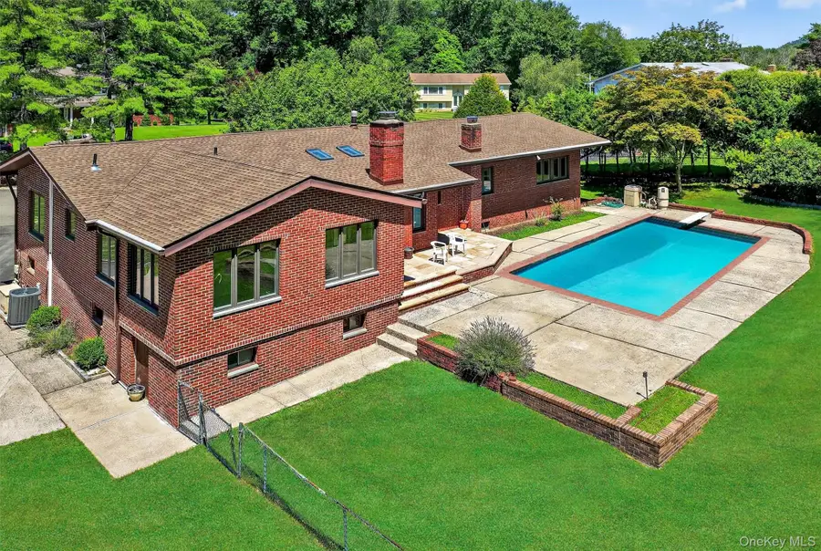 10 Wesley Court, Congers, NY 10920 - #3