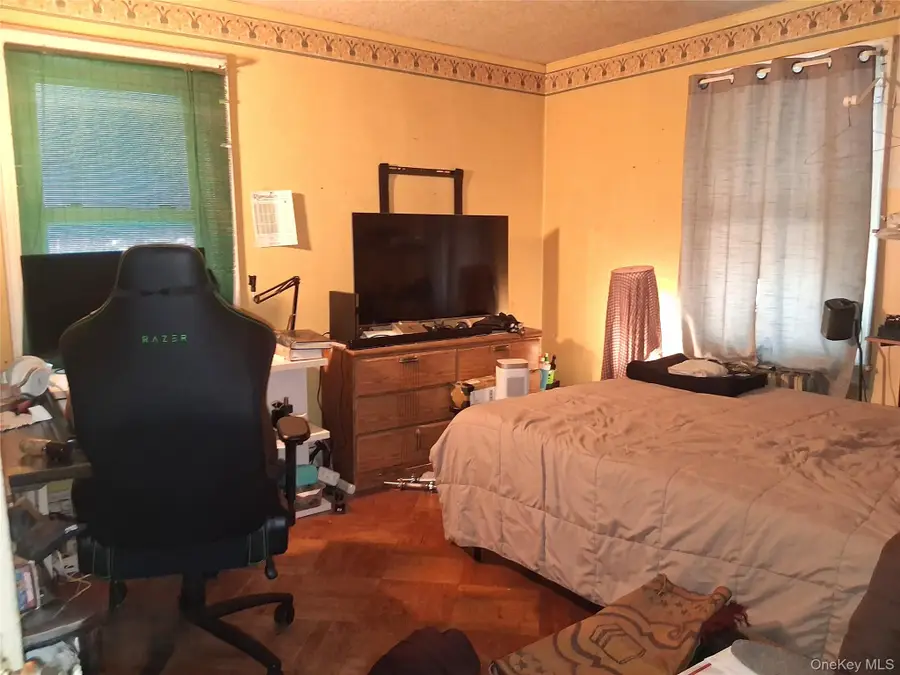 191-29 109th Road, Saint Albans, NY 11412 - #3