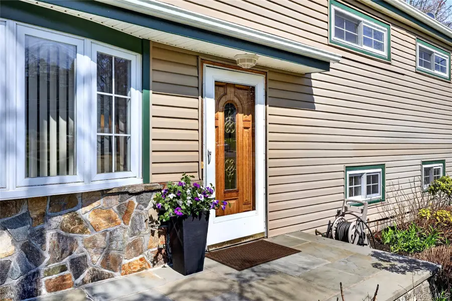 606 Washington Avenue, Pleasantville, NY 10570 - #3