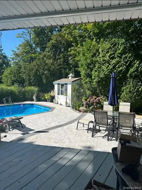 19 Hallock Court, Miller Place, NY 11764 - #2