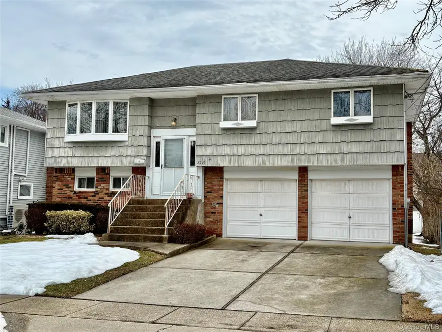 2191 Walsall Street, Seaford, NY 11783 - #2