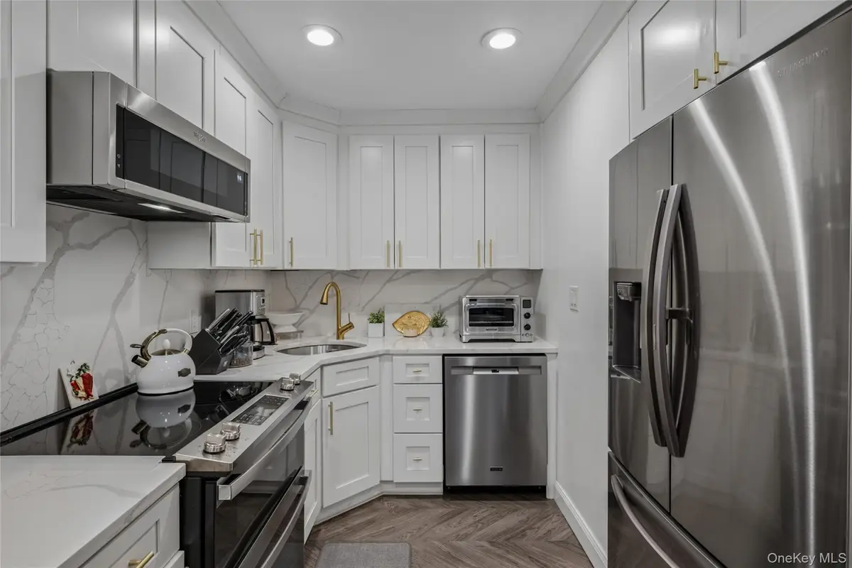 10-10 166th Street #4A, Beechhurst, NY 11357 - #1