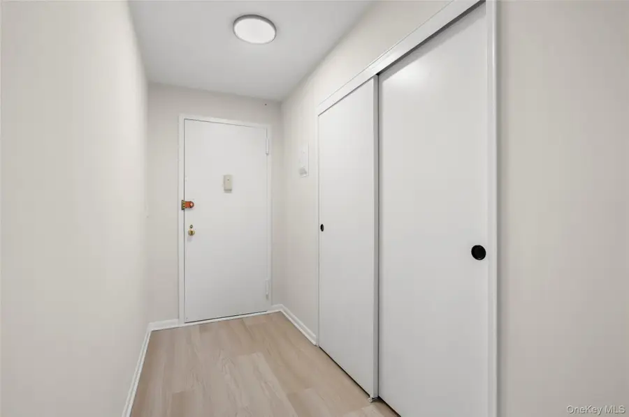 20 Secor Place #6S, Yonkers, NY 10704 - #2