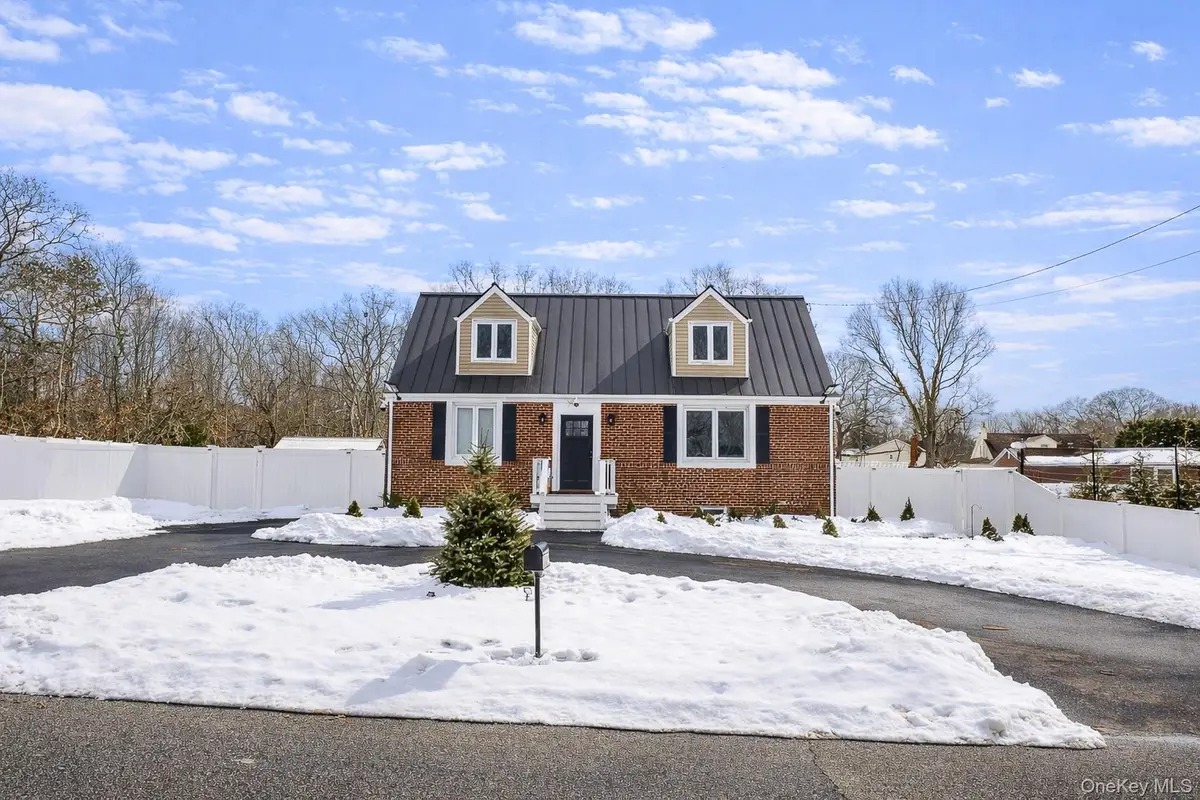 4 Riverside Avenue, Mastic Beach, NY 11951 - #1