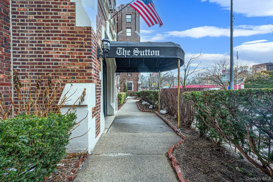 109-14 Ascan Avenue #4B, Forest Hills, NY 11375 - #2