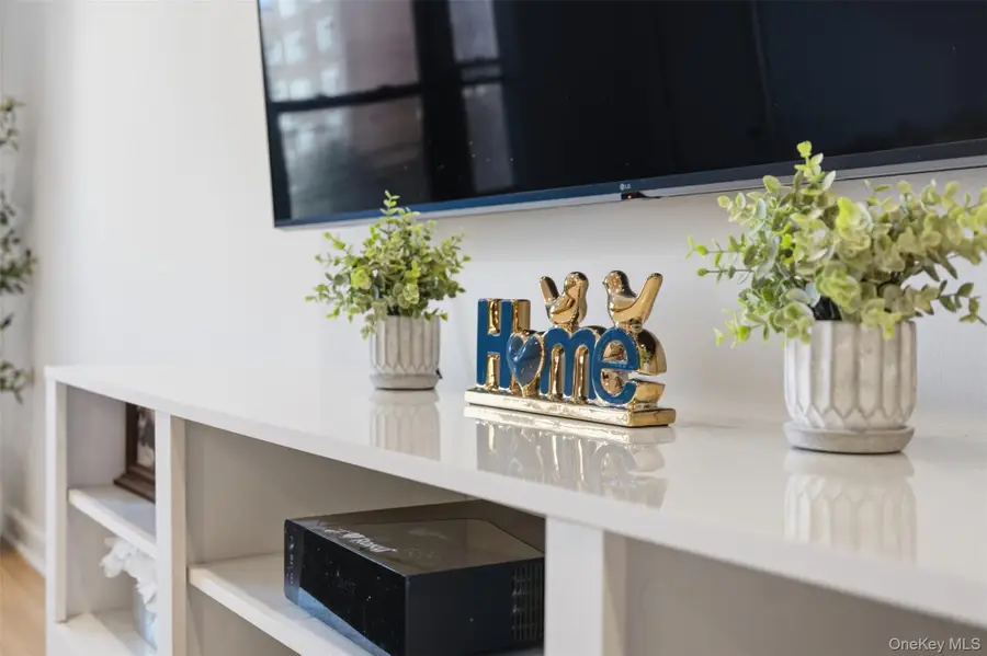 101 Old Mamaroneck Road #1c5, White Plains, NY 10605 - #3