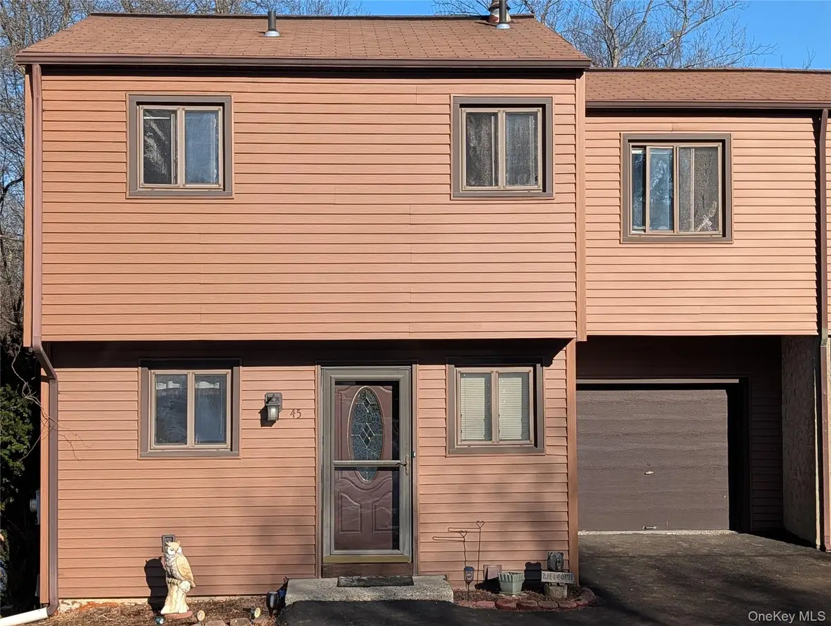 45 Hilltop Circle, Fishkill, NY 12524 - #1